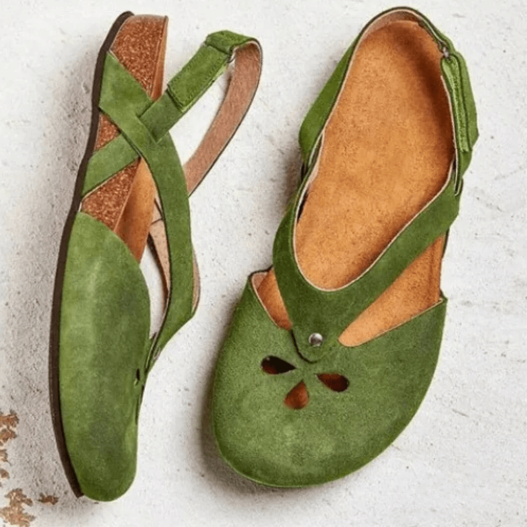 Closed-Toe Slingback Sandals with Cross-Strap Design