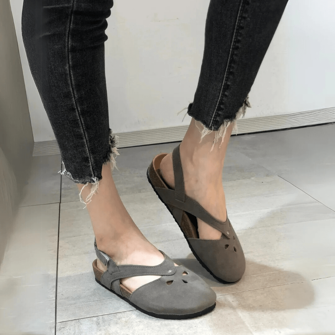 Closed-Toe Slingback Sandals with Cross-Strap Design