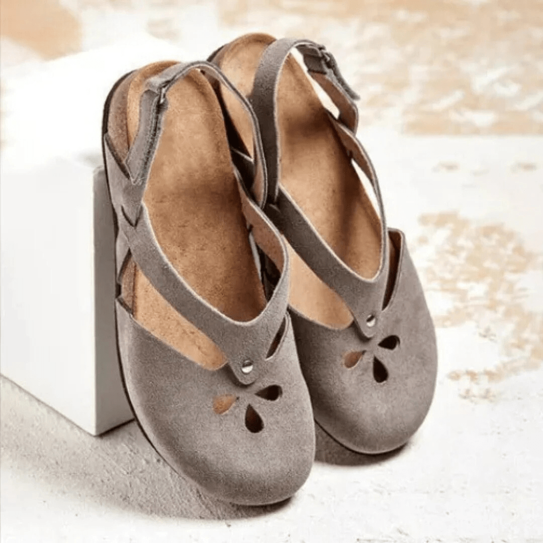 Closed-Toe Slingback Sandals with Cross-Strap Design
