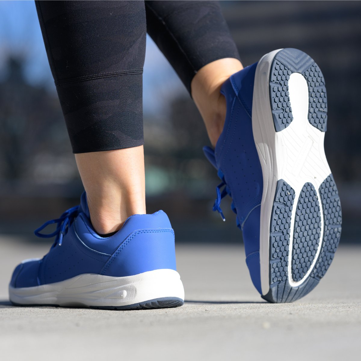 Women's Slip-Resistant Healthcare Work Shoes with Arch Support