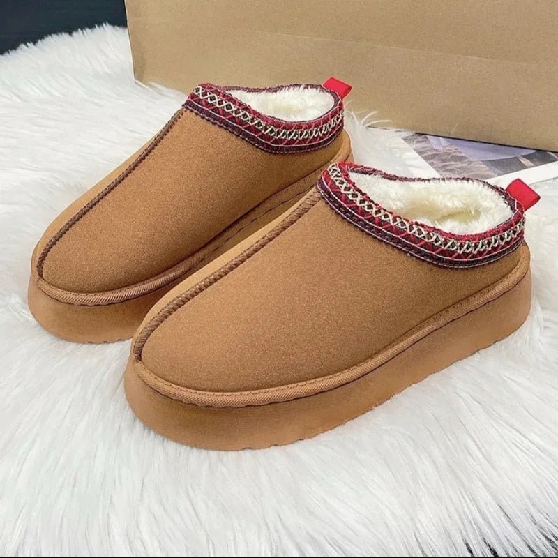 Fleece-Lined Women's Slip-On Mules for Cold Weather