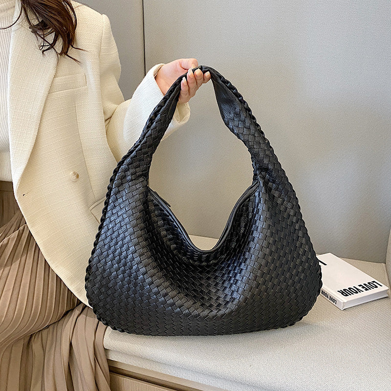 Woven Shoulder Bag for Everyday Use