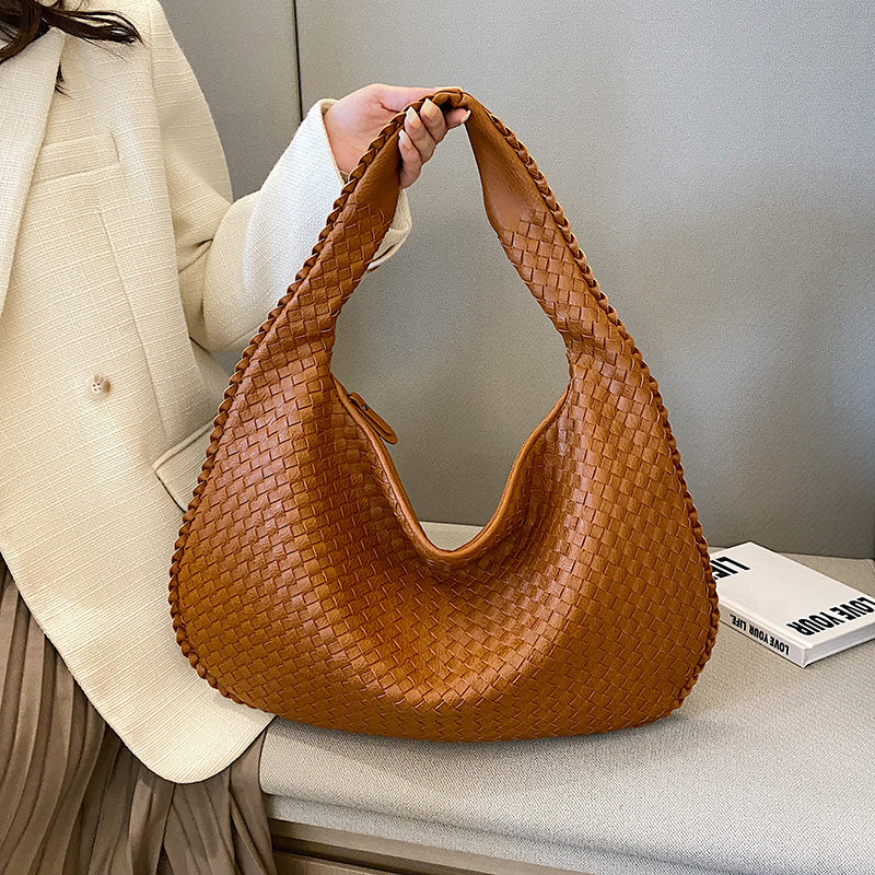 Woven Shoulder Bag for Everyday Use