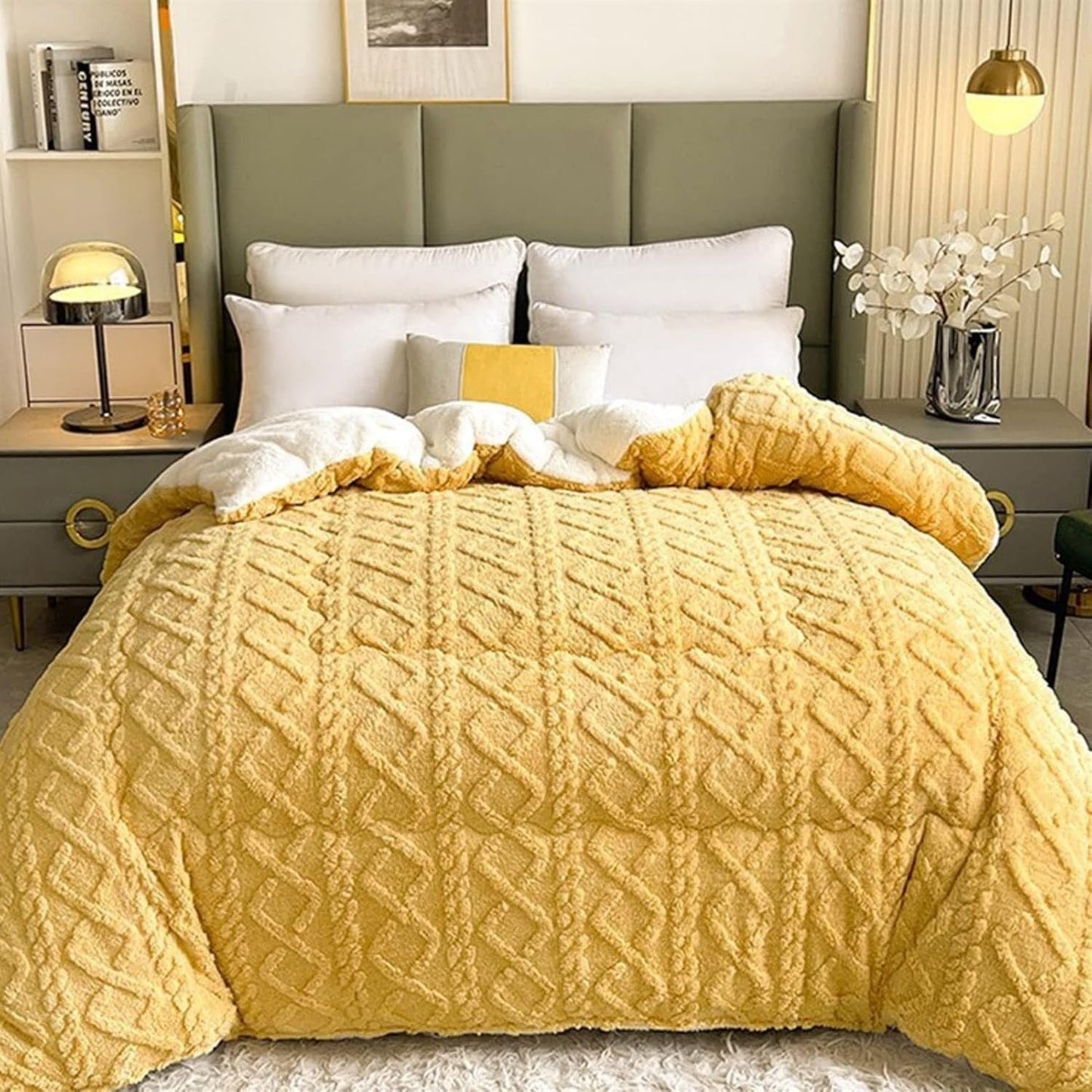 Reversible Thick Sherpa Fleece Blanket