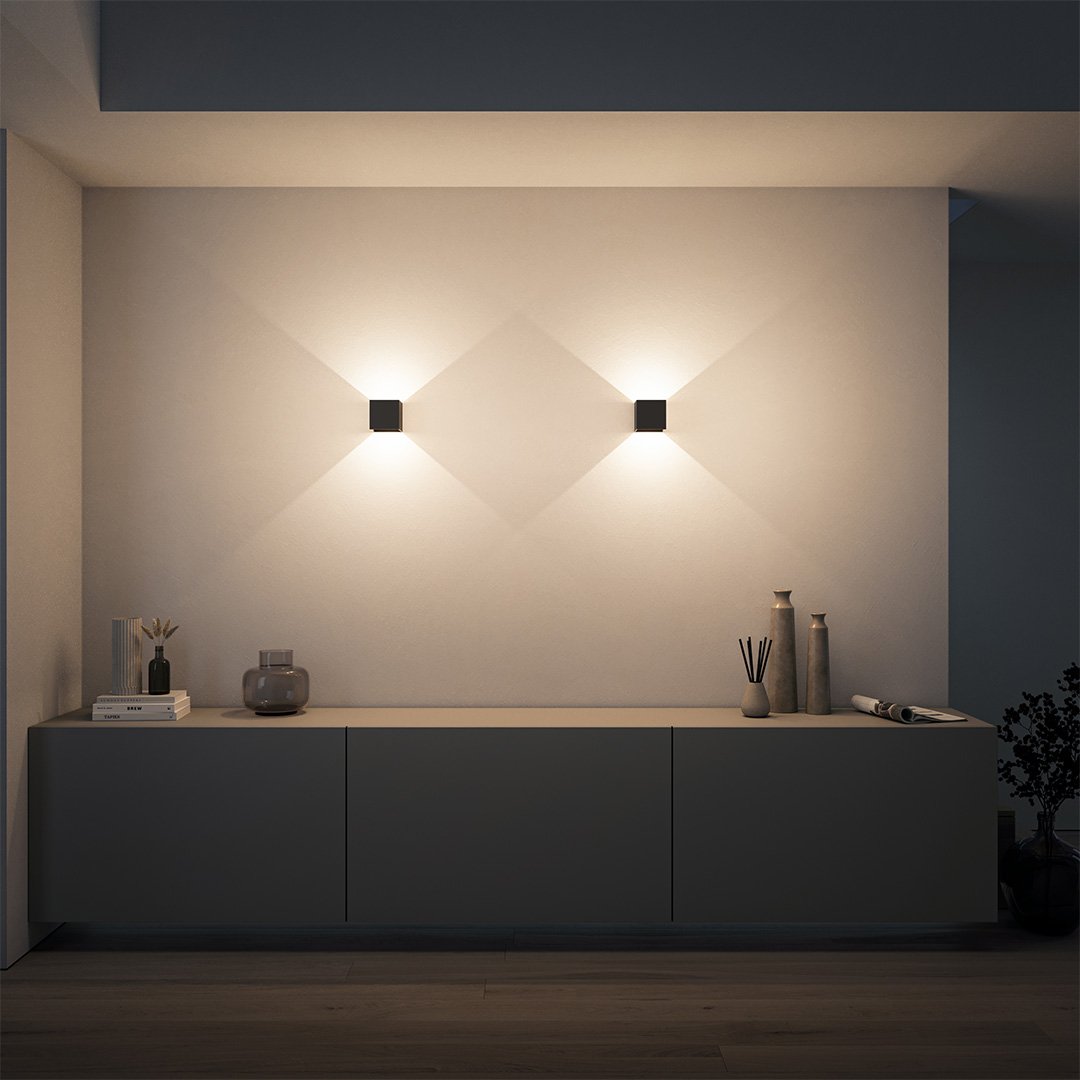 LED Wall Lamp with Warm White Light - Stylish Aluminum Design